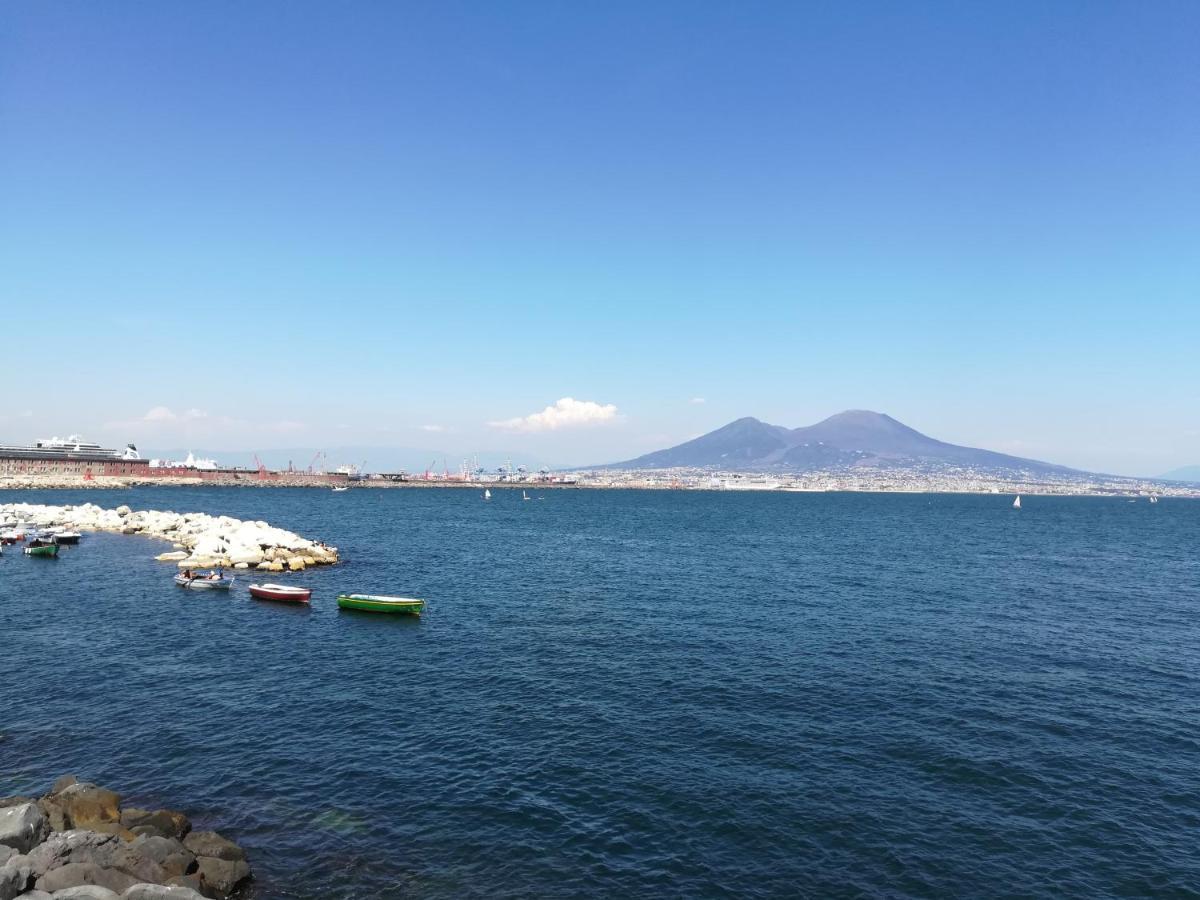 "Dint E Viche E Napule" Guest House Naples Exterior photo