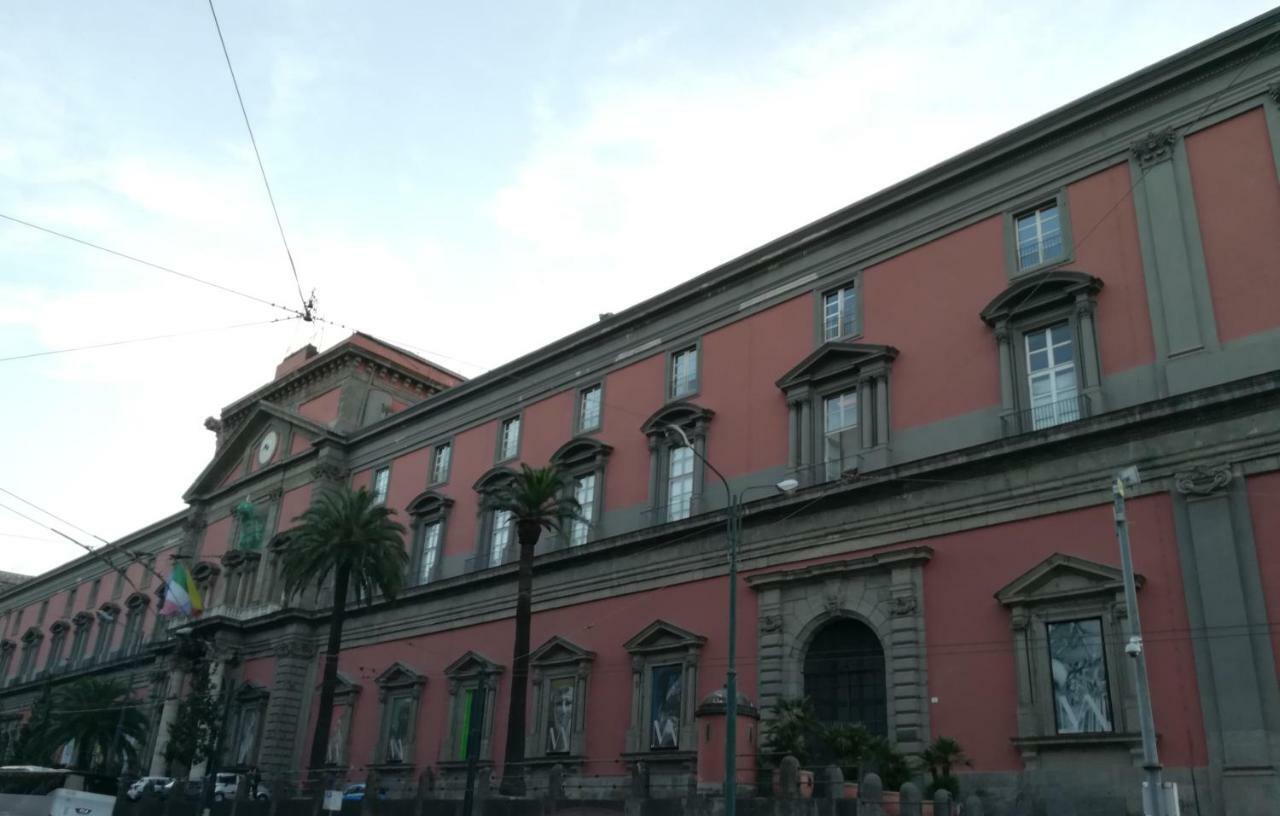 "Dint E Viche E Napule" Guest House Naples Exterior photo